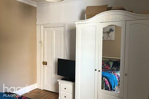 2 bedroom maisonette for sale, Claude Road Upton Park, London