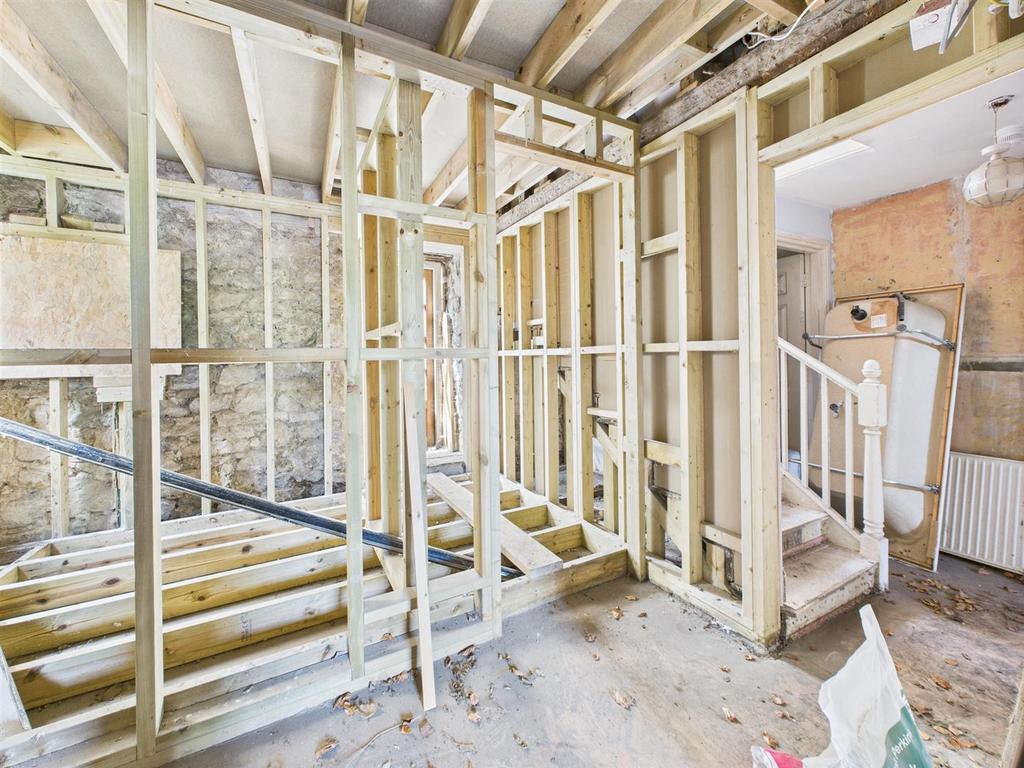 CAM05474 G0-PR0006-STILL002.jpg
