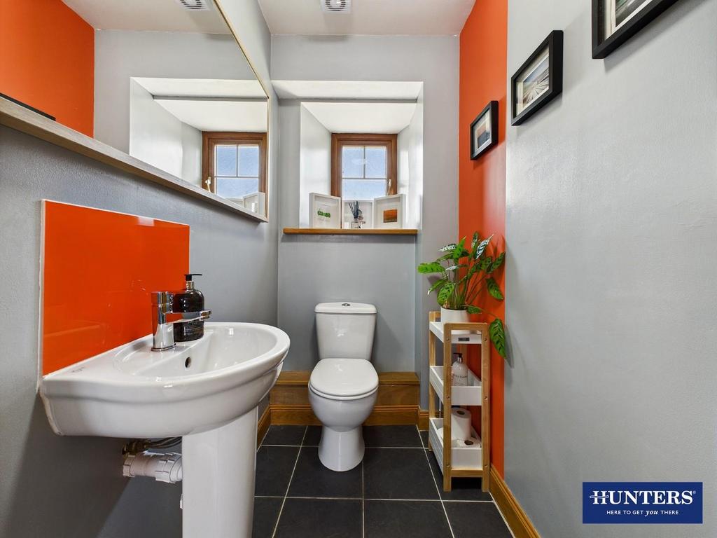 WC/Cloakroom