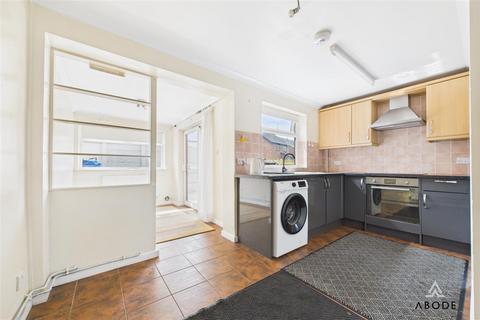 1 Hallam Road, Uttoxeter, ST14 7NH