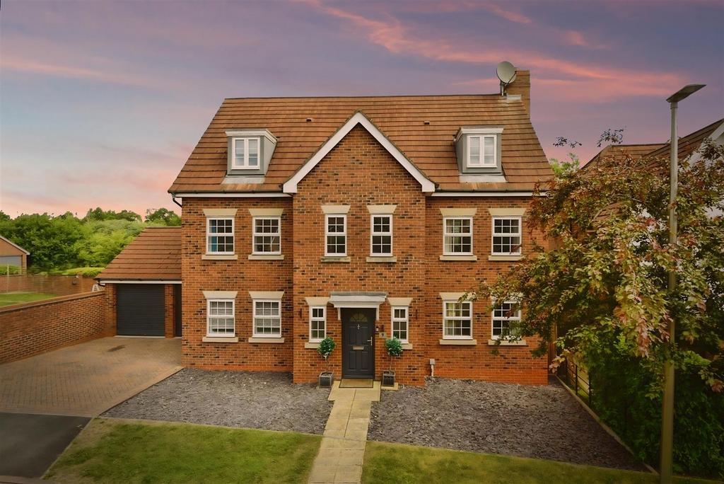 Duskshots-53b7dbc1 6e209843-d M0b CF.jpg