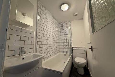 1 bedroom flat to rent, Princes Terrace, Dowanhill, Glasgow, G12