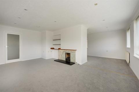 3 bedroom detached bungalow for sale, Oakwood Drive, Whitstable