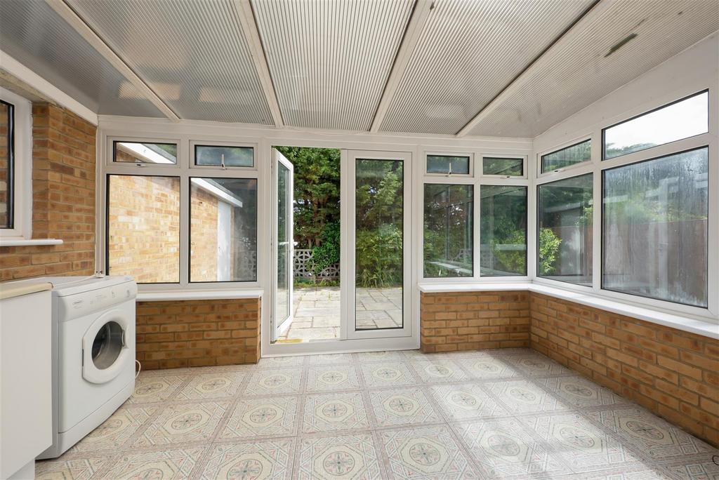 Oakwood Drive, Whitstable