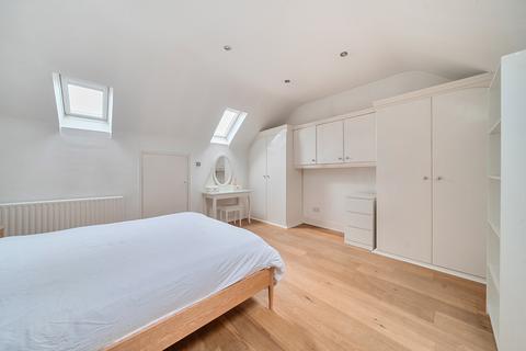 Flat C, 57 Woolstone Road, London, SE23 2TR