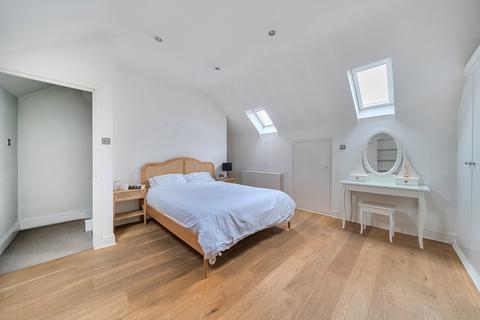 Flat C, 57 Woolstone Road, London, SE23 2TR