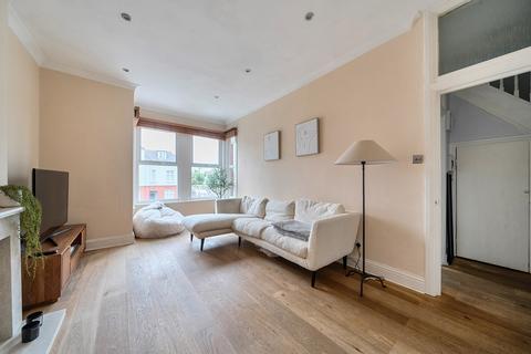 Flat C, 57 Woolstone Road, London, SE23 2TR