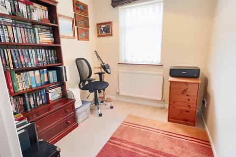 4 bedroom house for sale, Copper Beech Drive, Carlton Colville, Lowestoft