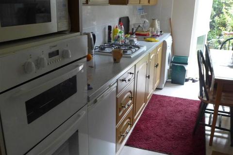 Rydston Close, N7
