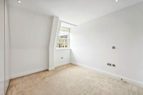 2 bedroom flat for sale, Kew Bridge Road, Brentford TW8