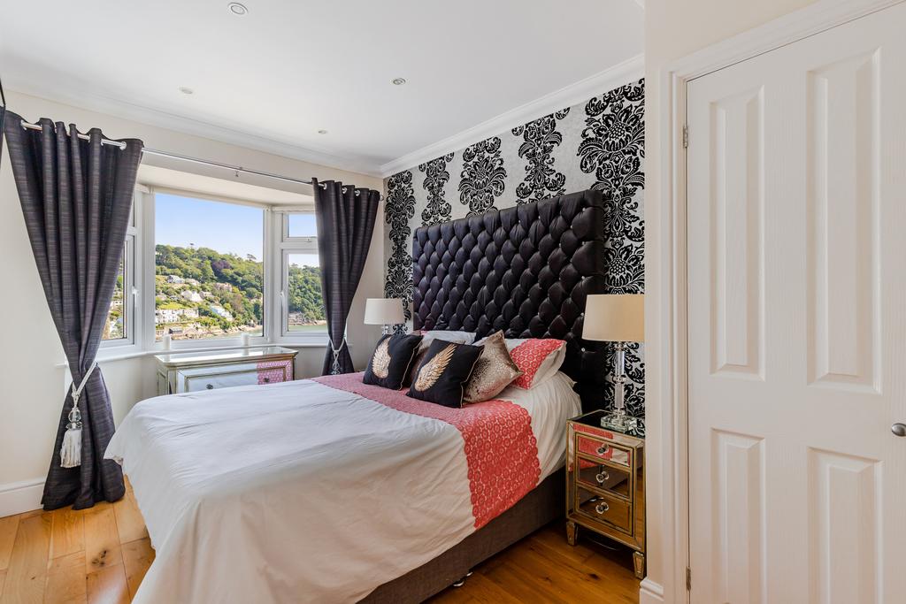 25 Bed 2 Dart View Swannaton Road - 250611