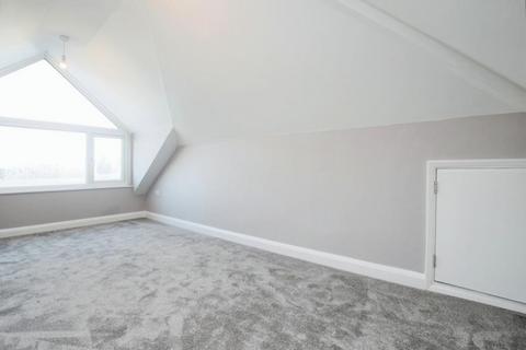 3 bedroom maisonette to rent, Stanley Avenue, Bristol BS7