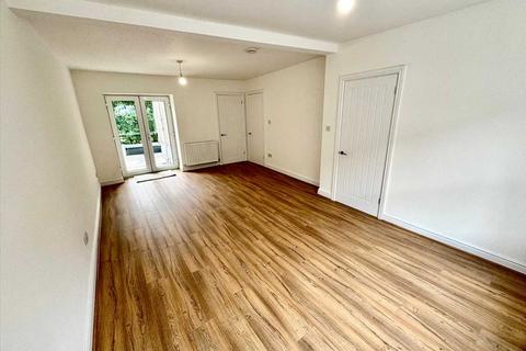 undefined, Pentre CF41