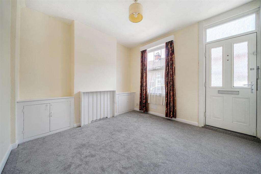 Sitting room h.jpg