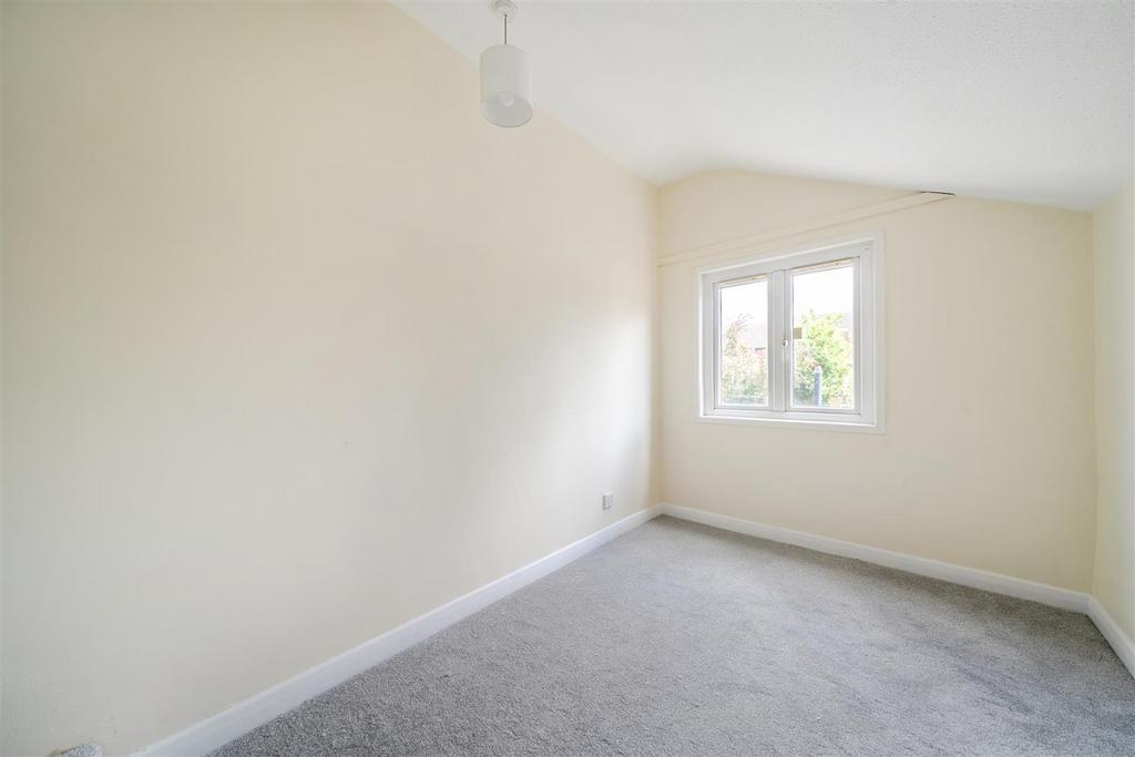 Bedroom 3 h.jpg