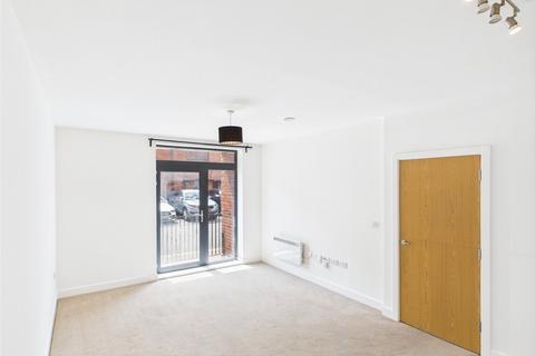2 bedroom apartment to rent, Kiln Close, Gloucester, Gloucestershire, GL1