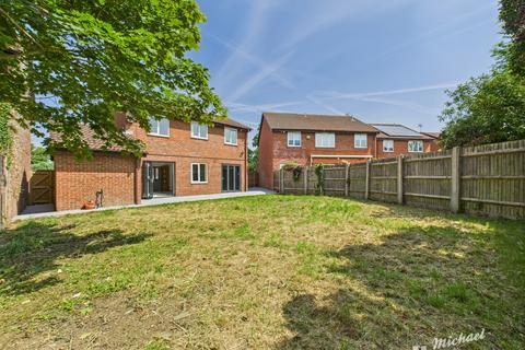 undefined, Bateman Drive, Aylesbury, Buckinghamshire