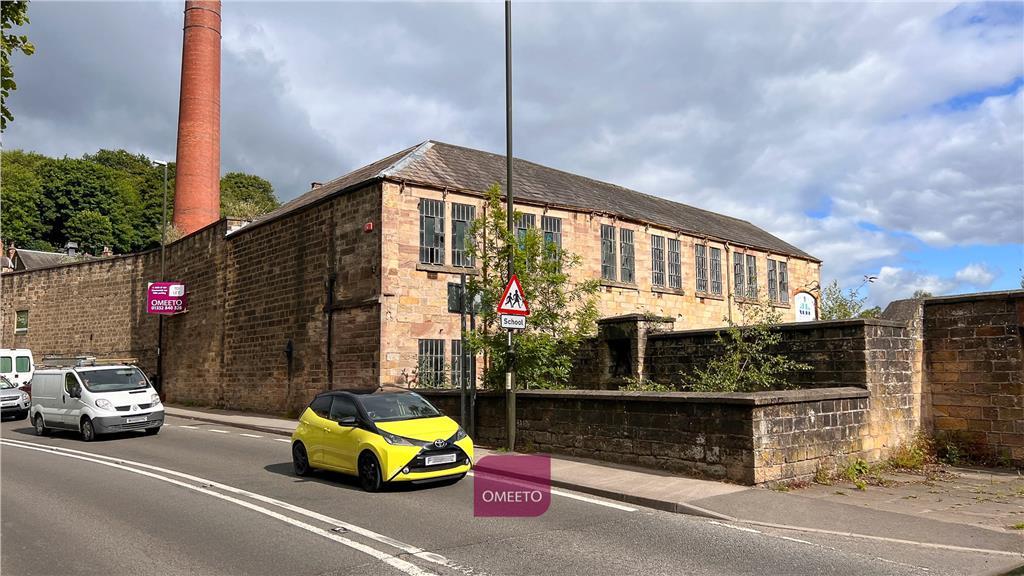 Roadside unit to let