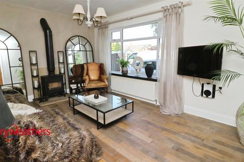 3 bedroom detached house for sale, Shepherd Lane, Thurnscoe, Rotherham