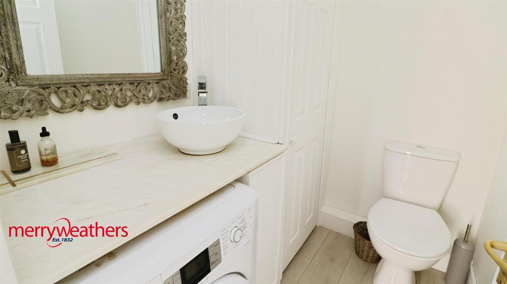 Downstairs WC / Utility