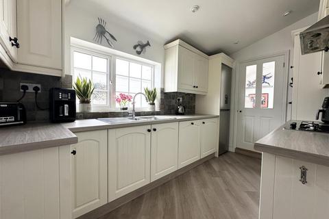 4 bedroom link detached house for sale, King Street, Whetstone LE8
