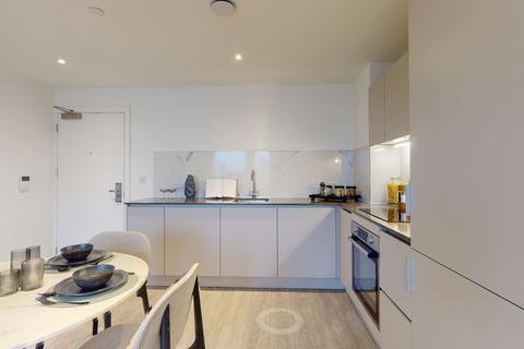 2 bedroom flat to rent, Dumballs Road