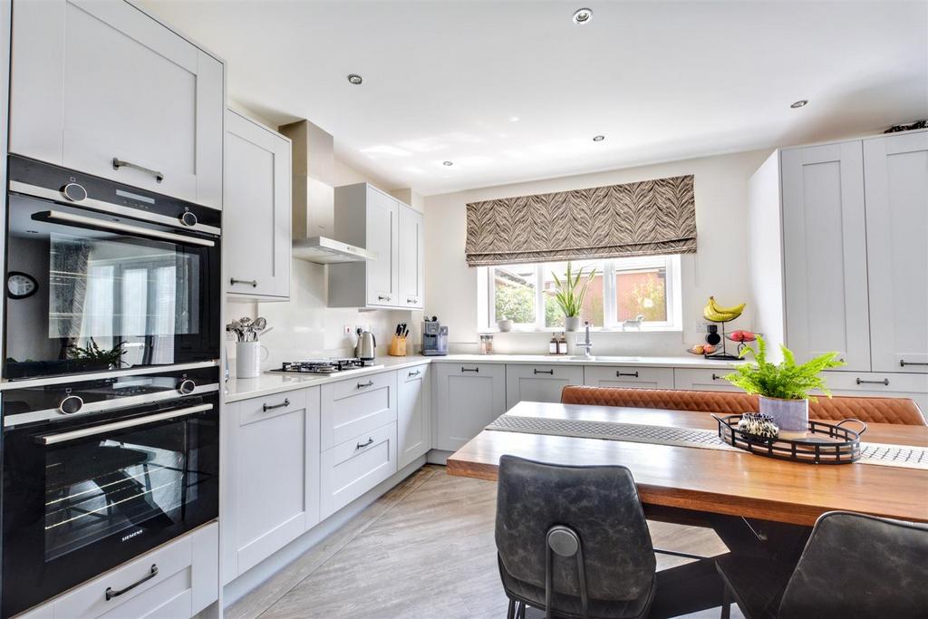 Openned Planned Kitchen Diner Living 1.jpeg