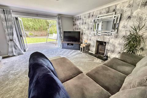 4 bedroom detached house for sale, Ferndown