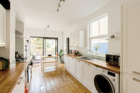 61 Exeter Road, Southville, Bristol, BS3 1LY