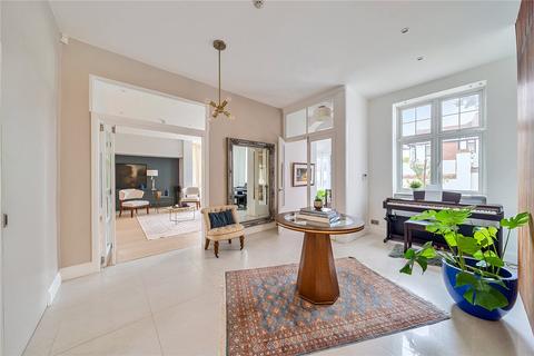 undefined, Woodside Avenue, London, N6