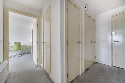 undefined, Crossway Point,  Reading,  Berkshire,  RG1