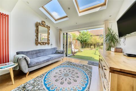 54 Sopwith Close, Kingston Upon Thames, KT2 5RN