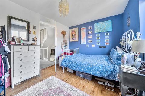 54 Sopwith Close, Kingston Upon Thames, KT2 5RN