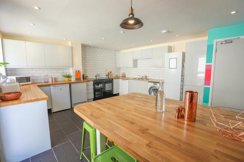 9 bedroom house of multiple occupation to rent, Hawkhurst Road, Brighton BN1