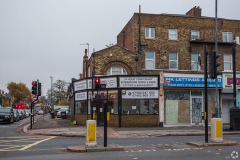 Retail property (high street) to rent, 335 Purley Way Croydon CR0 4NW