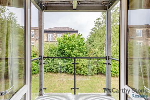 1 bedroom apartment for sale, Brooke Dene Court, Serpentine Road, Cleckheaton