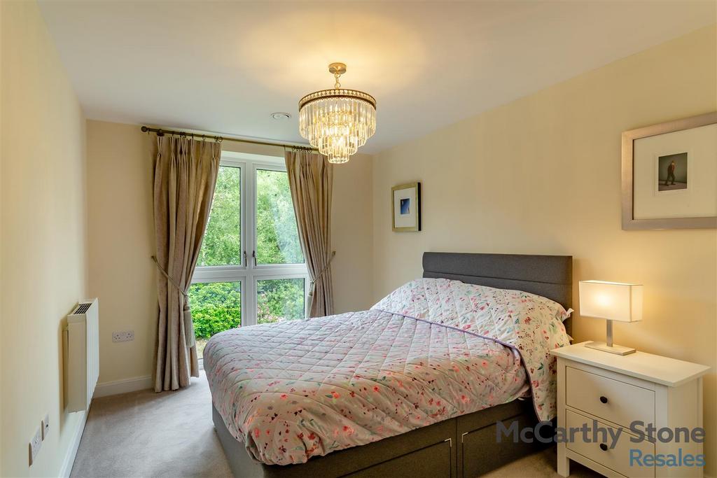8651623-interior01.jpg