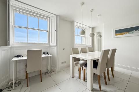 3 bedroom flat for sale, Sussex Square, Brighton, BN2