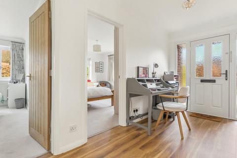 1 Longmead, Letchworth Garden City, SG6 4HW