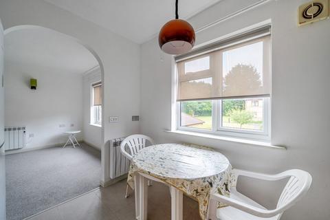 2 bedroom maisonette for sale, Gershwin Court, Basingstoke, RG22 4NN