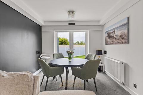 undefined, Bayhams Field, East Grinstead RH19