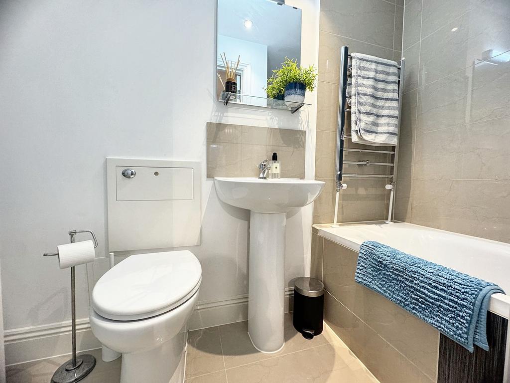 Ensuite Bathroom
