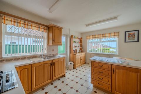 3 bedroom detached house for sale, Brunel Road, Cwmbran NP44