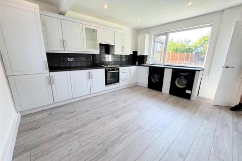 2 bedroom townhouse for sale, Parkview Road, Croxteth, Liverpool