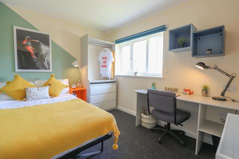 undefined, Heath Hill Avenue, Brighton BN2