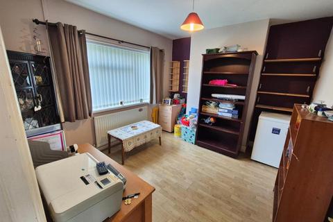 3 bedroom semi-detached house for sale, Brynheulog, Tregaron