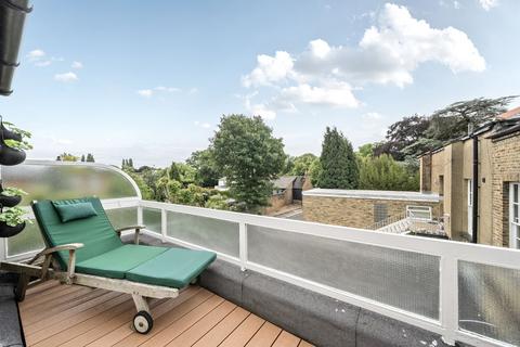 undefined, Ham Common, Richmond, TW10