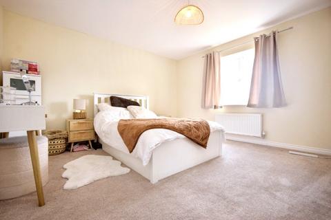 14 Mackie Road, Crigglestone, Wakefield, WF4 3FS