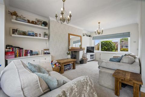 18 Brook End Close, Henley-in-arden, B95 5JE