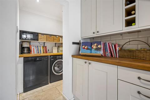 18 Brook End Close, Henley-in-arden, B95 5JE
